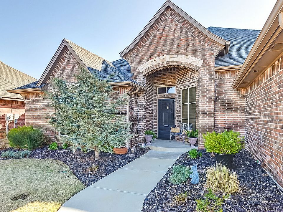 1st image of 17308 Medina Ln