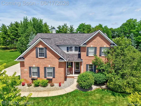 4478 Wood Duck Ct, Linden, MI 48451