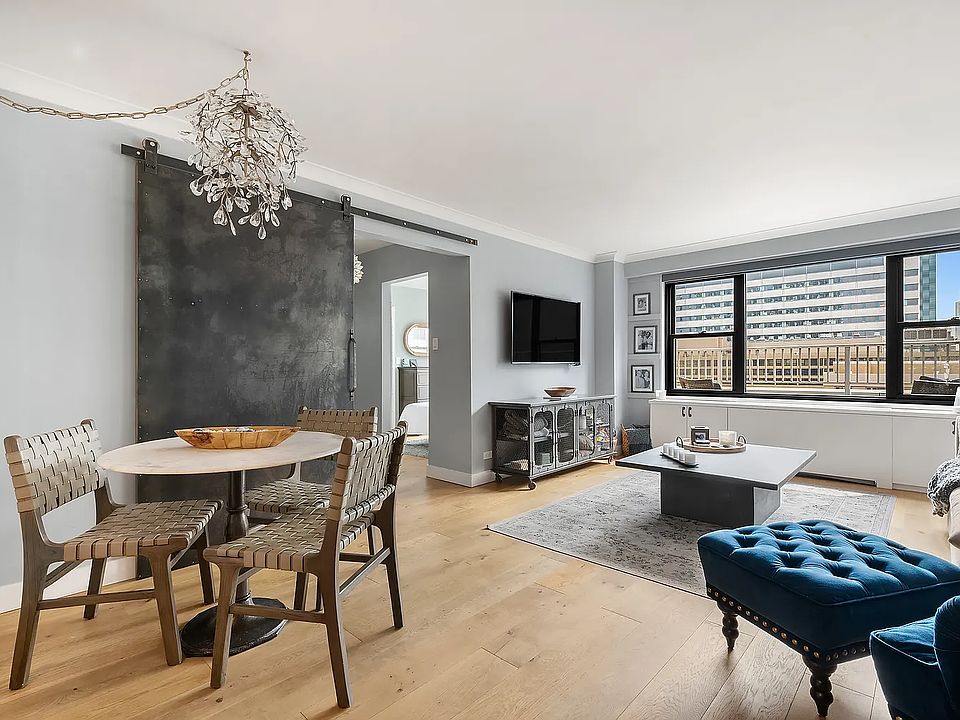 1st image of 420 E 72nd St APT 17D
