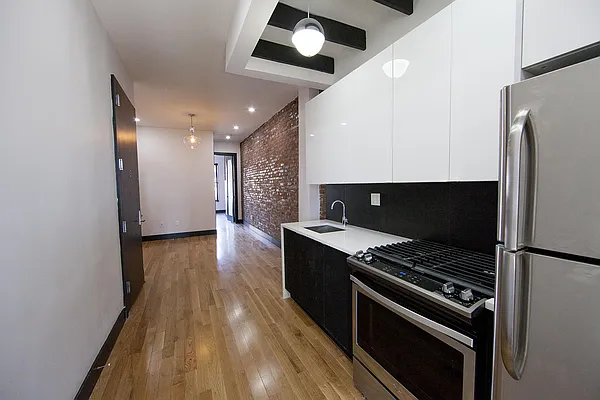 Rented by Brooklyn Group | media 26