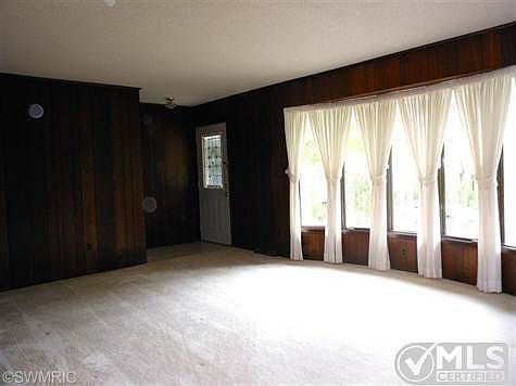 Large Living Room
