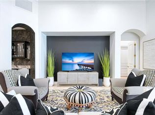 9013 Terranova DR, NAPLES, FL 34109