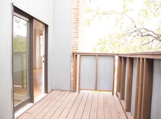 1726 N Clybourn Ave APT 3F, Chicago, IL 60614