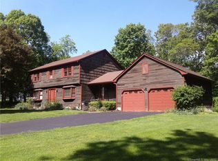 47 Craig Dr, Monroe, CT 06468