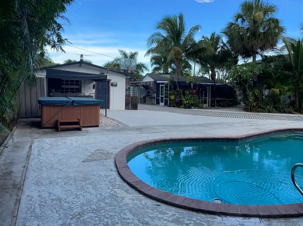 1246 16th Ave N #2, Lake Worth, FL 33460