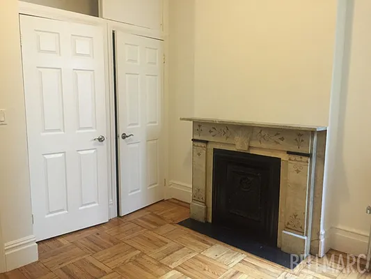 Rented by Bellmarc Realty | media 35