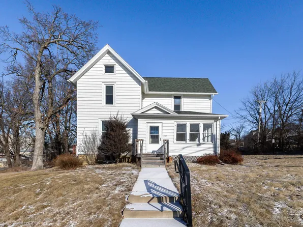 280 E Pine St, Platteville, WI 53818