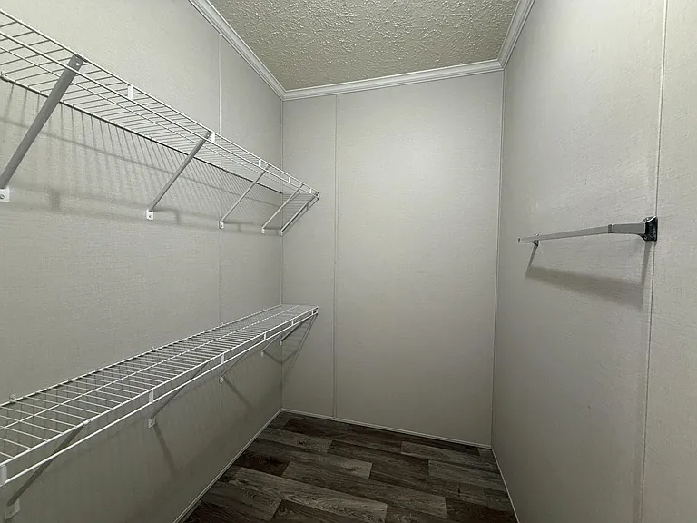 38000 Le Chateau Blvd #98 — Photo 18