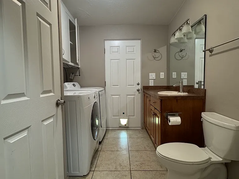 1515 N 1880 W — Photo 16