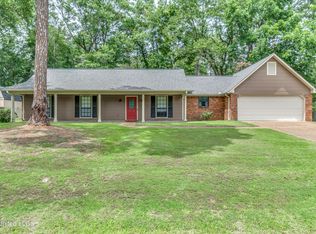 127 Sumac Dr, Madison, MS 39110