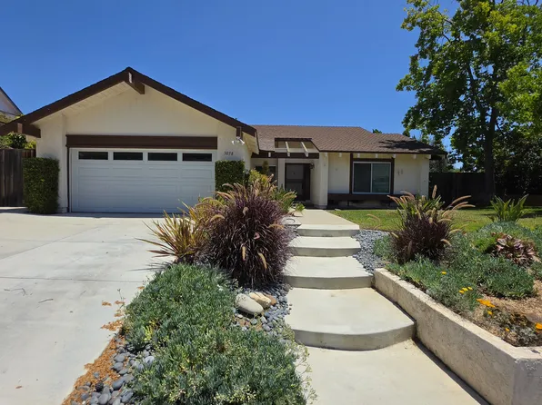 3078 N Saddleback Ct, Thousand Oaks, CA 91360