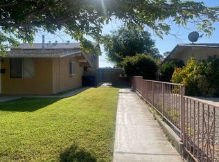 45440-45444 10th St W, Lancaster, CA