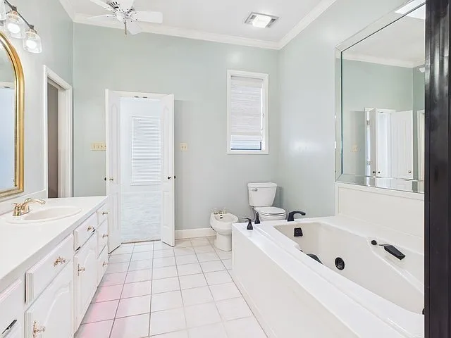 1178 Oval Dr — Photo 23