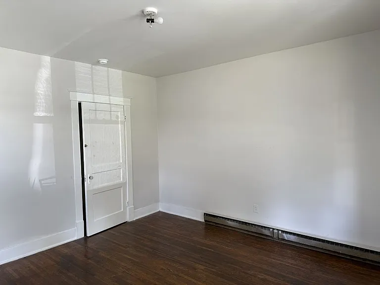207 E Lauderdale St #A — Photo 6