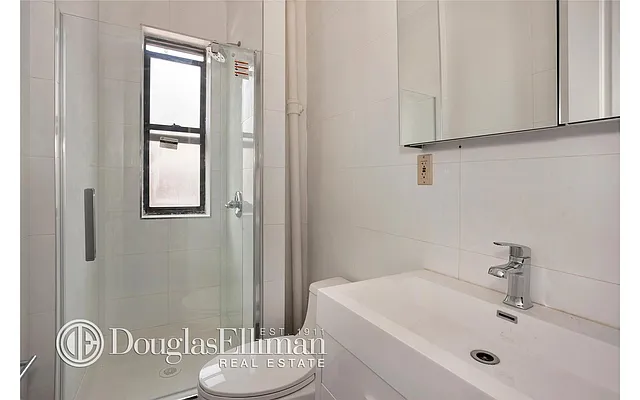 Rented by Douglas Elliman | media 48