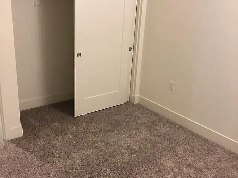 310 Riesling Ave #22 — Photo 4