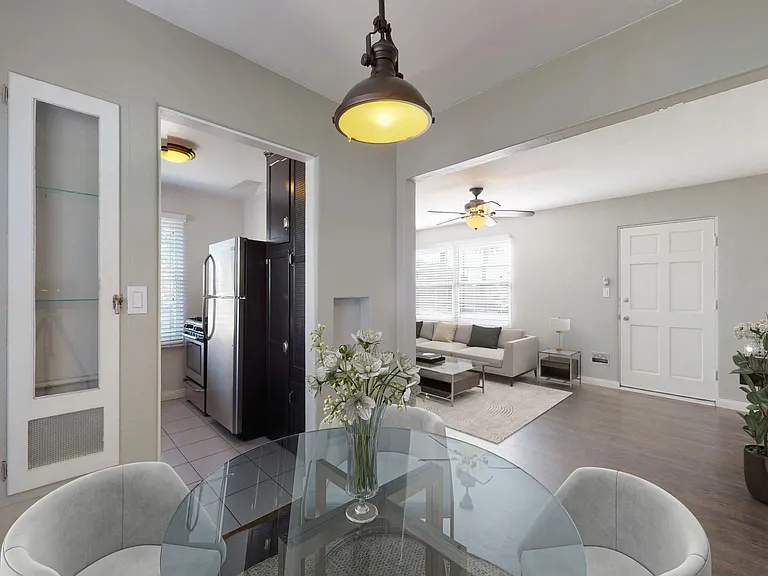 30th Street Cottages | Renovated 1 Bedroom Apartments in Golden Hill San Diego — Photo 4