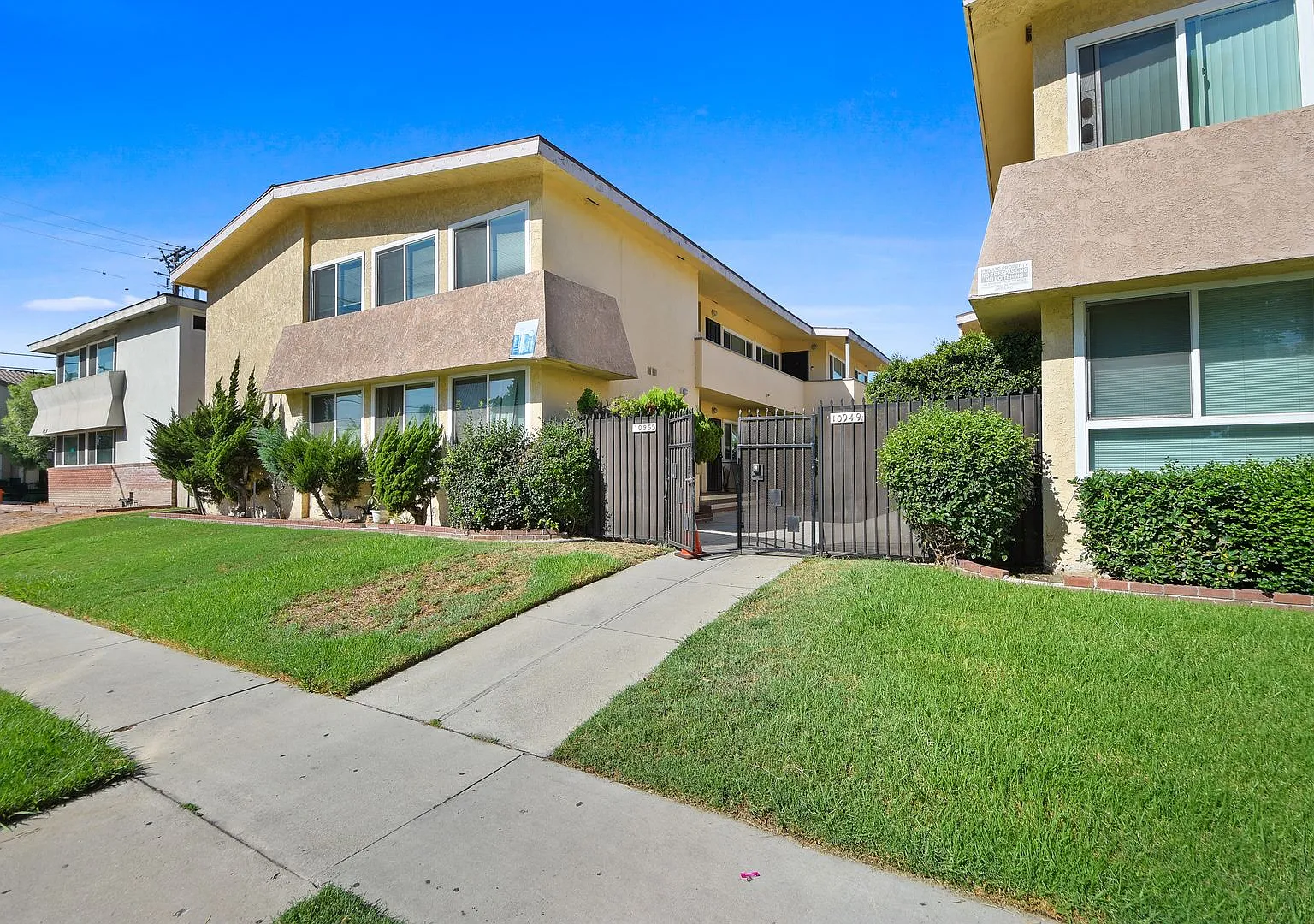10955 Pioneer Blvd — Photo 1