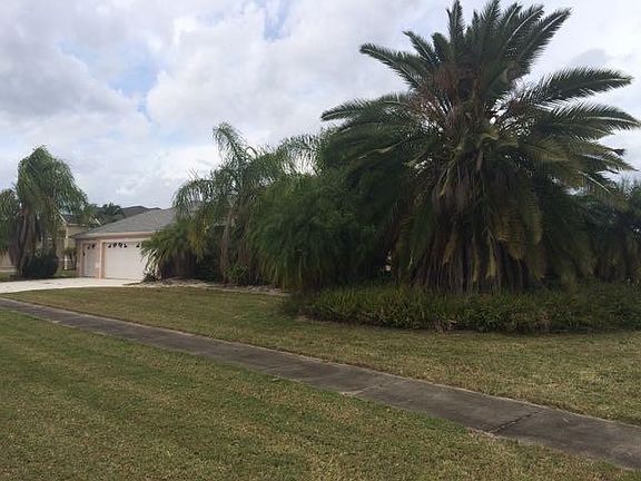 4th image of 2200 Stone Lake Dr