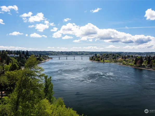 1231 Campbell Way, Bremerton, WA 98310