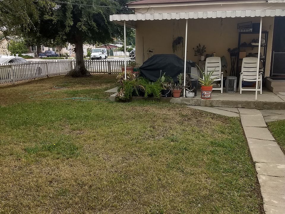 2nd image of 6452 Los Robles Ave
