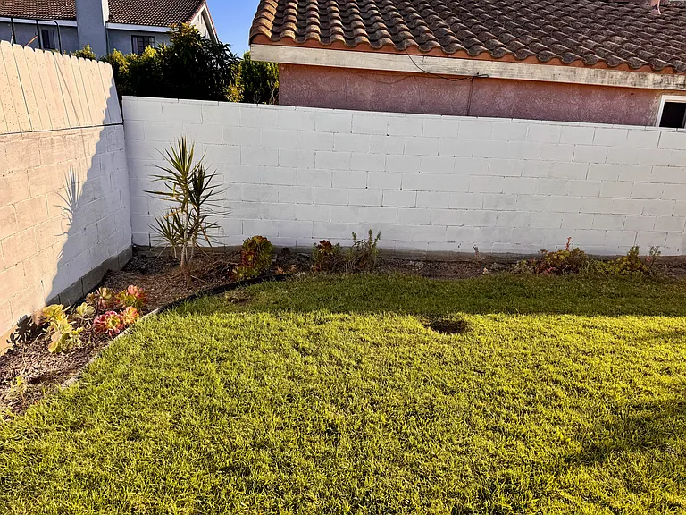 8434 Donovan St — Photo 27