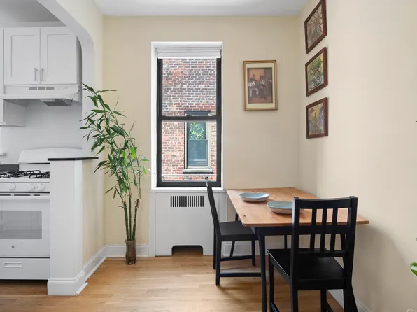 96 Arden Street 6K image 2 of 10