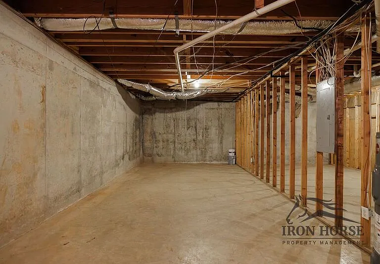 8671 Macon Hwy — Photo 32