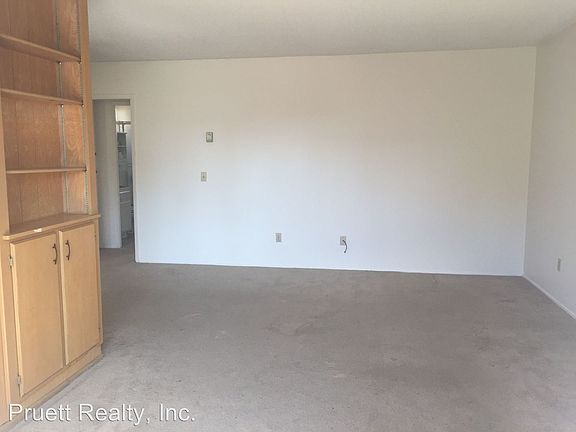 3rd image of 4832 Coronado Ave APT 08