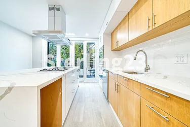 455 18th Street, #1