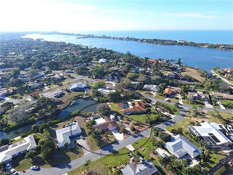 1st image of 354 Tintoretto Dr