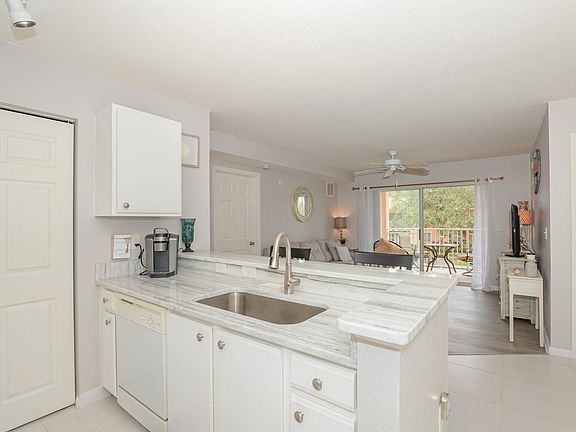 3rd image of 141 SW Palm Drive #205