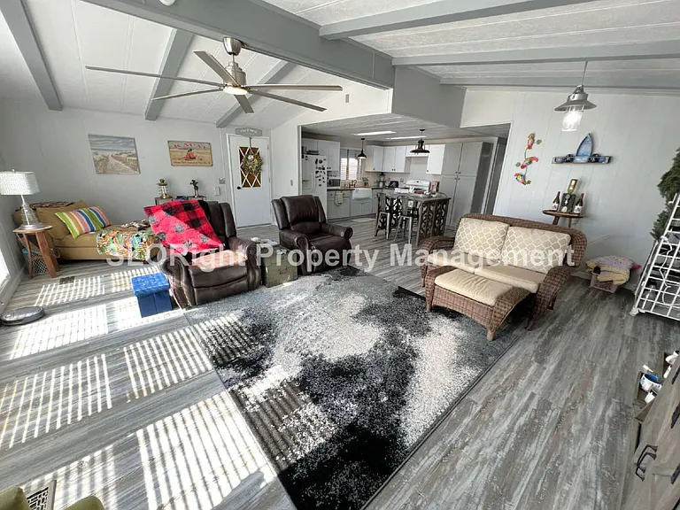 519 W Taylor St #306 — Photo 3