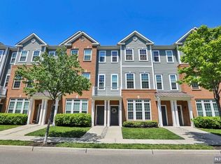 57 Wesmont Dr, Wood Ridge, NJ 07075