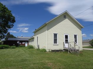 550 Garden Ave, Manistique, MI 49854