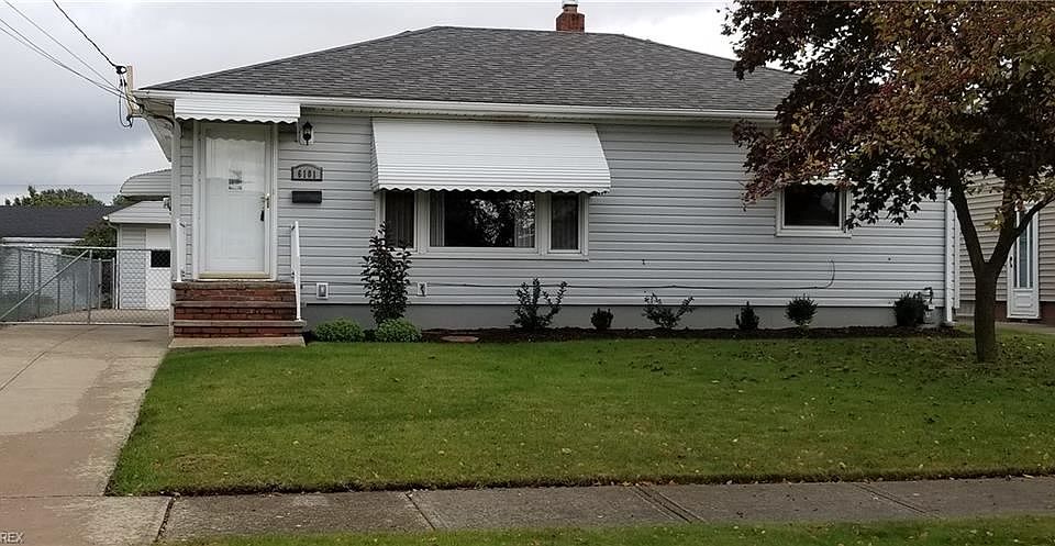 1st image of 6101 Mercer Dr