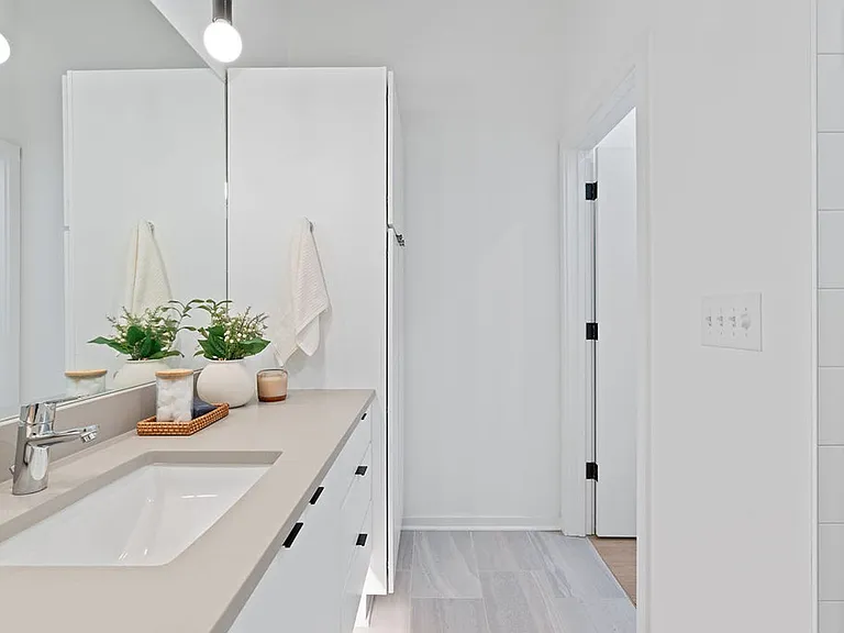 521 Mangum St #33 — Photo 18