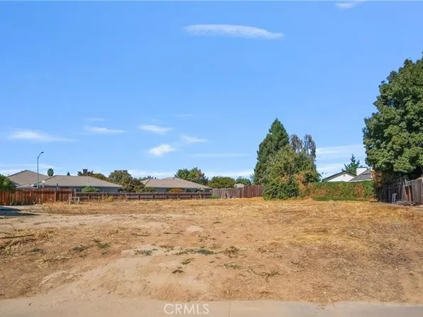 945 Gazelle Ct #4, Merced, CA 95340