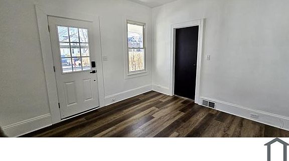 5th image of 1406 E 47th St