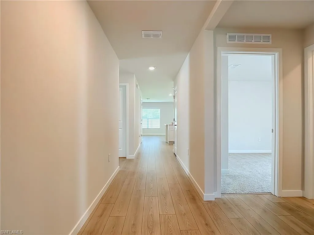 4 bed, 2.0 bath, 1499 sqft, $2,350 — Photo 4