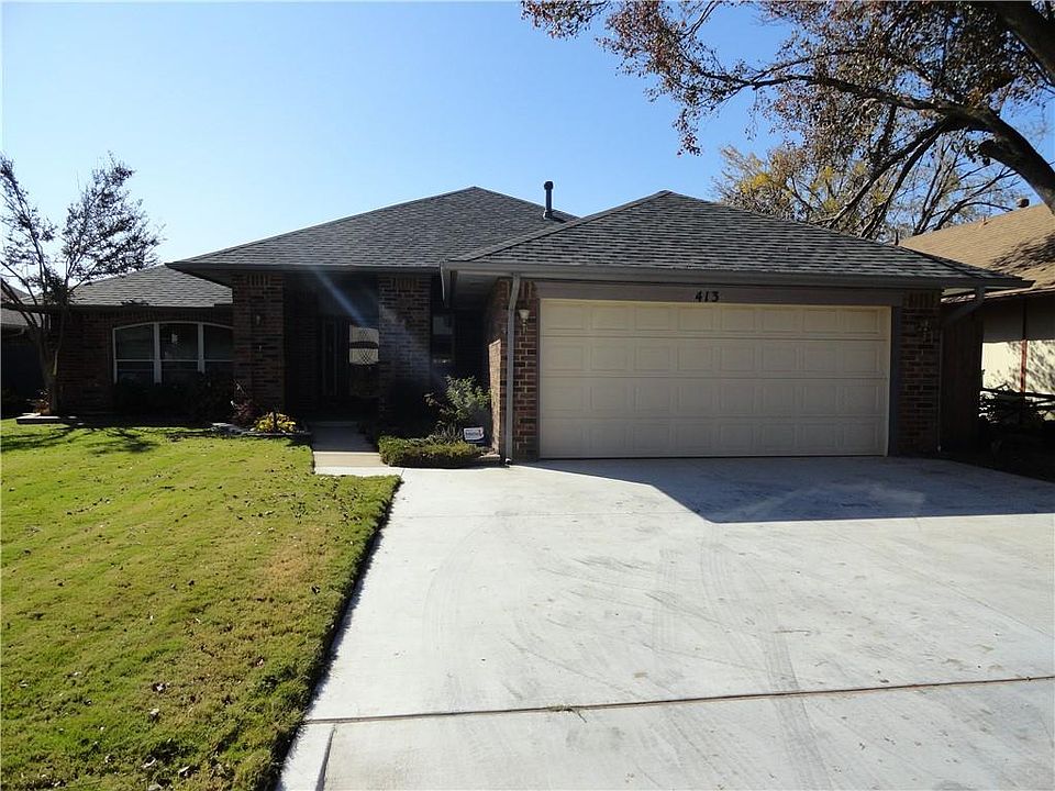 1st image of 413 S Conestoga Dr