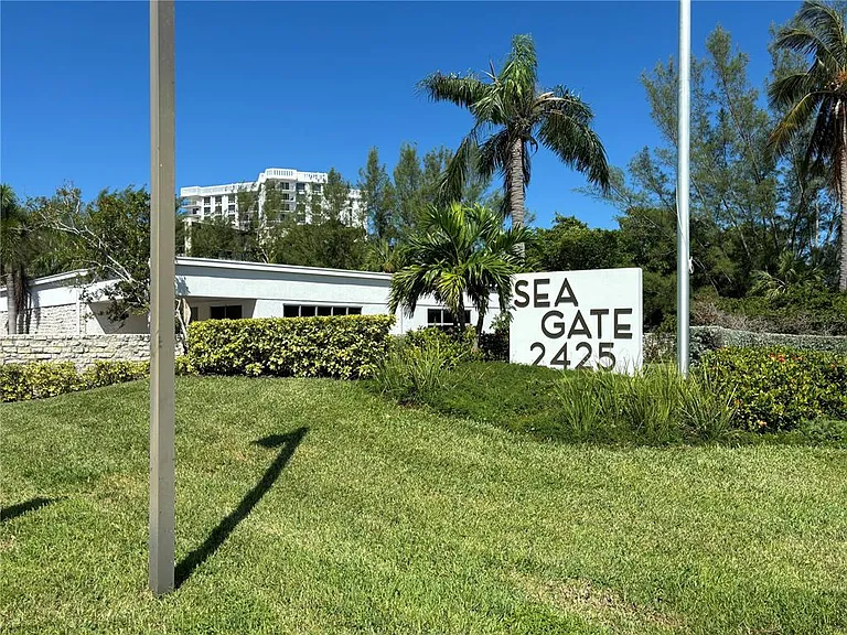 2425 Gulf Of Mexico Dr #7F — Photo 50