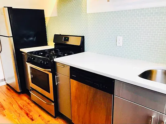 Rented by null | media 23