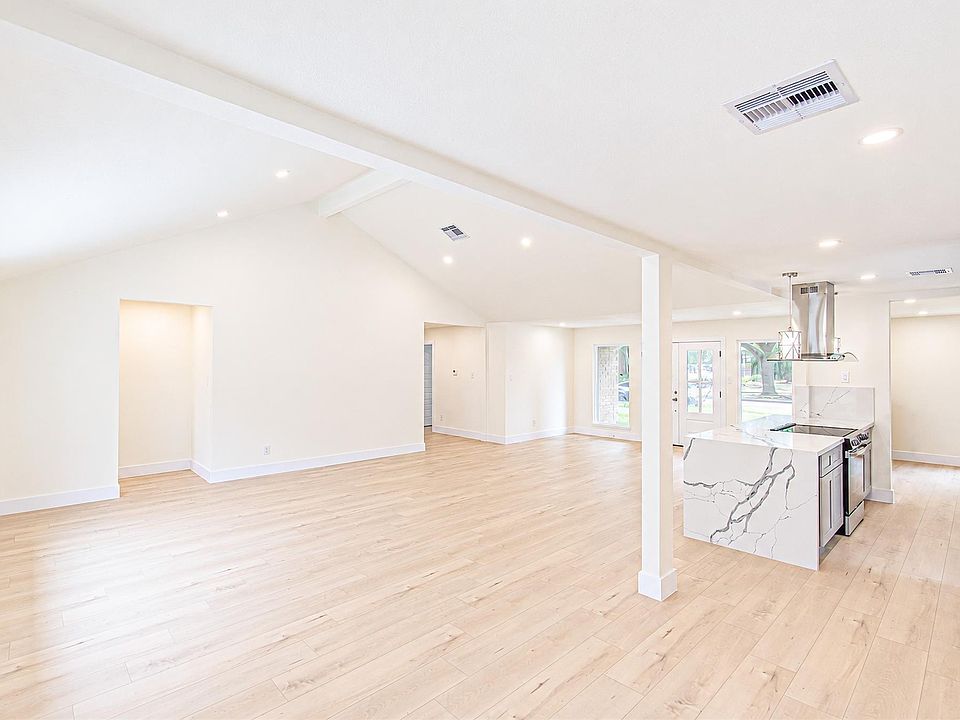 1st image of 8002 Candle Ln