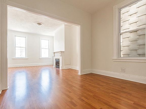 3rd image of 177 Fairview Ave