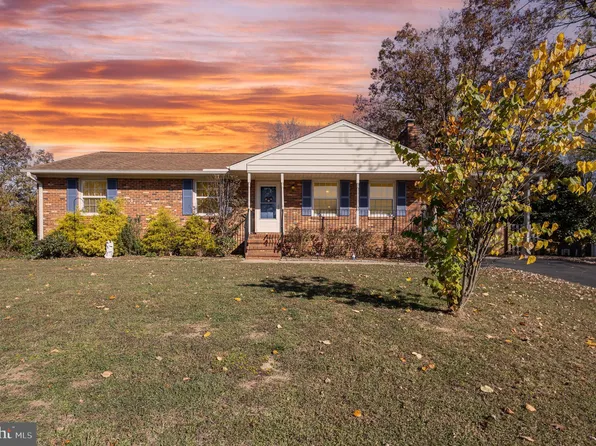 601 Fagan Dr, Fredericksburg, VA 22405