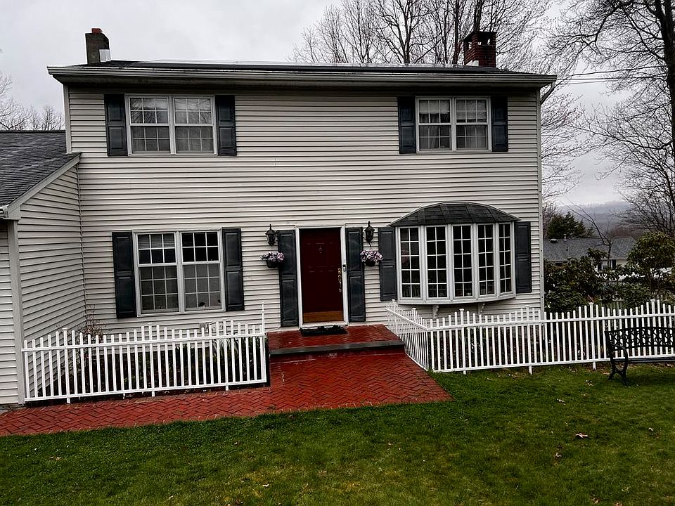 1st image of 10 Billwood Dr