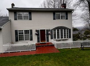 10 Billwood Dr, Monroe, NY 10950