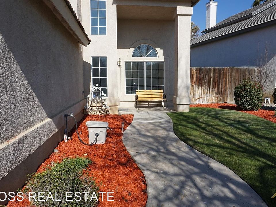 2nd image of 8612 Beaver Dr