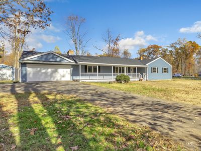 159 Tom Swamp Road, Hamden, CT, 06518